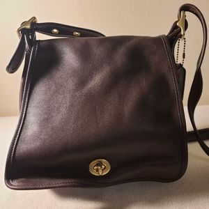 Classic Coach Purse Brown